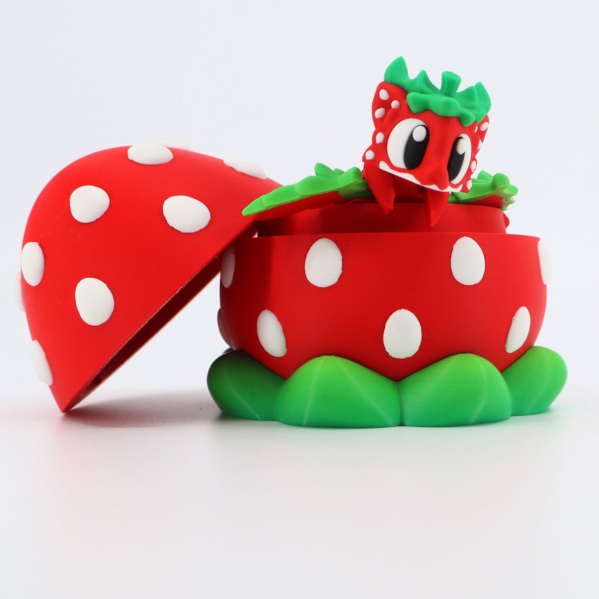 Strawberry Dragon with Home Playset