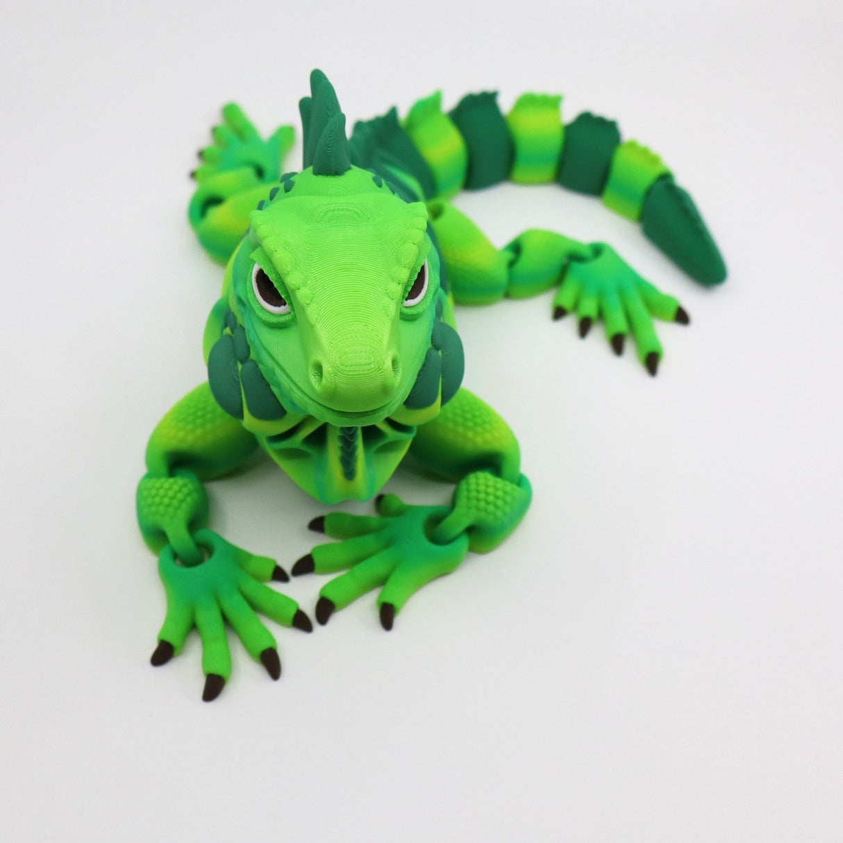Large Iguana - Fully Articulated - Lifelike