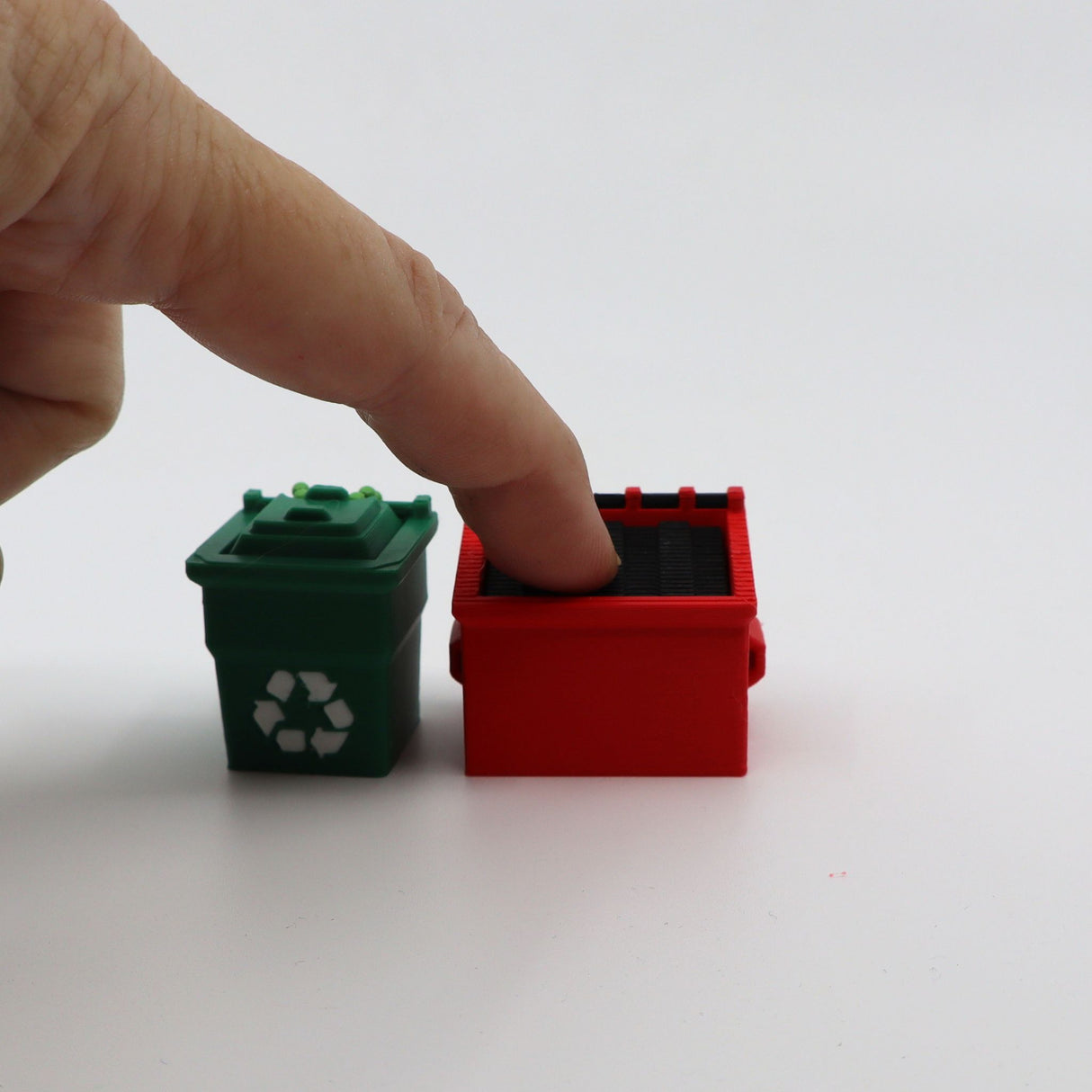 Garbage Truck Clicker with Garbage Cans