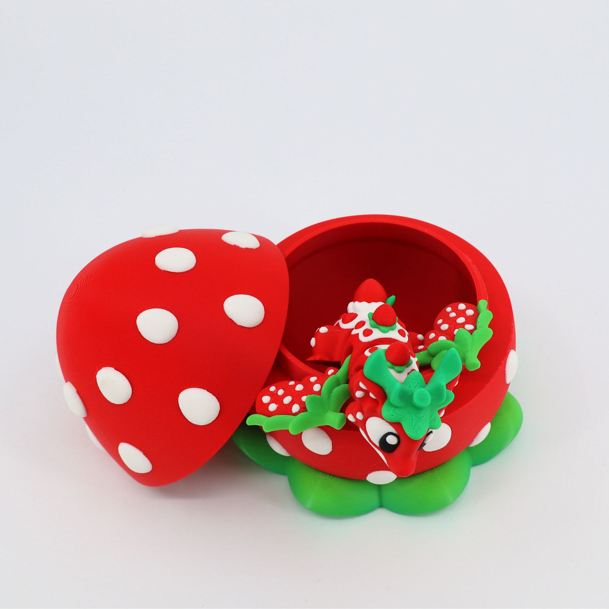 Strawberry Dragon with Home Playset